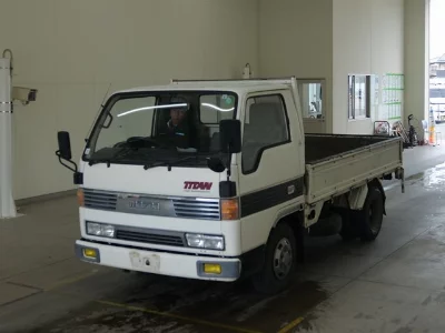 Mazda Titan