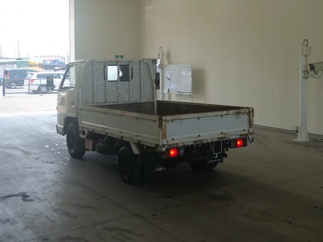 Isuzu Elf  с аукциона в Японии
