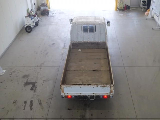 Isuzu Elf  с аукциона в Японии