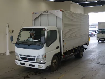 Mitsubishi Fuso Canter