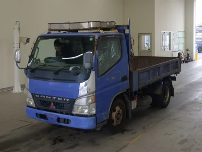 Mitsubishi Fuso Canter