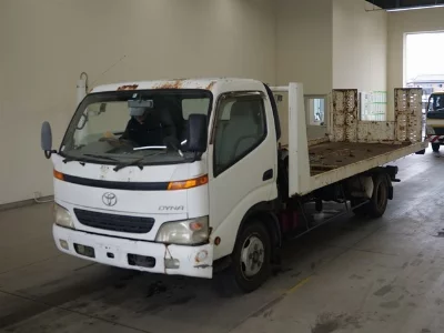 TOYOTA DYNA