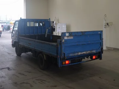 MITSUBISHI CANTER