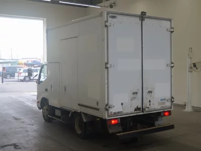TOYOTA DYNA