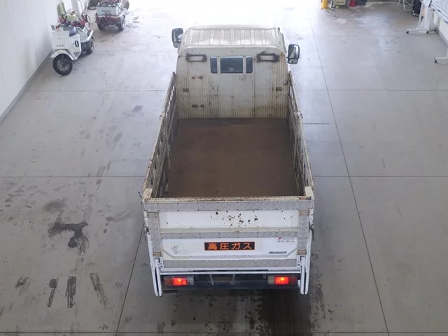Hino Dutro  с аукциона в Японии