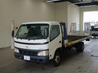 TOYOTA DYNA
