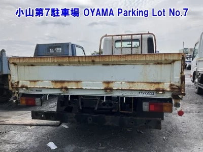 TOYOTA DYNA