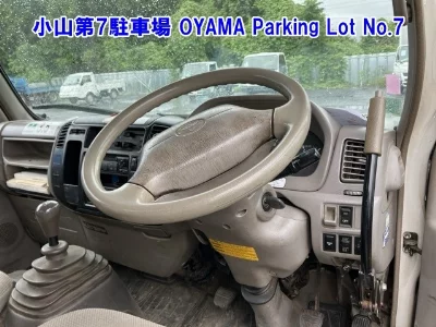 TOYOTA DYNA