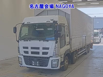 ISUZU GIGA
