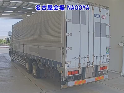 MITSUBISHI FUSO