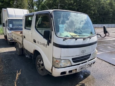 TOYOTA DYNA