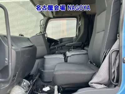 ISUZU GIGA