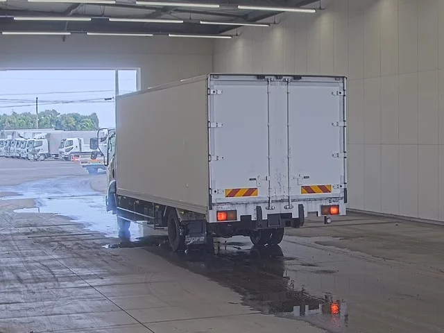 Isuzu Forward  с аукциона в Японии
