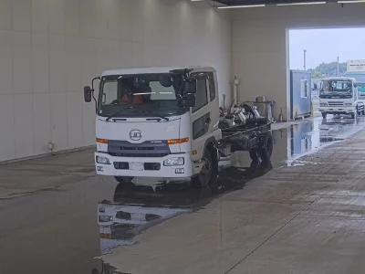 Nissan UD