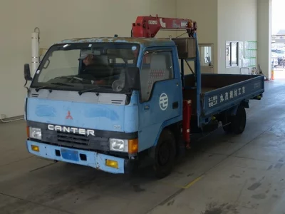 MITSUBISHI CANTER