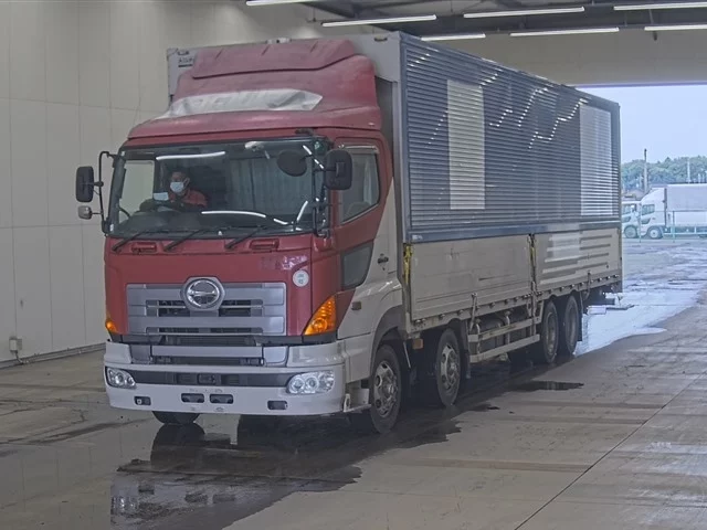 Hino Profia  с аукциона в Японии