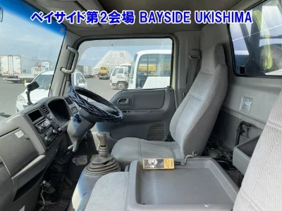 MAZDA TITAN