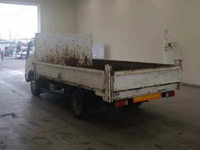 TOYOTA DYNA