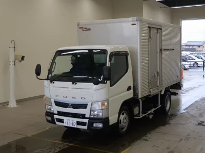 MITSUBISHI CANTER