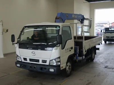 Mazda Titan