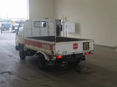 TOYOTA DYNA