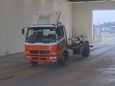 MITSUBISHI FUSO FIGHTER