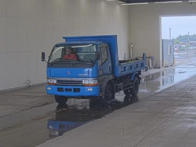 MITSUBISHI FUSO FIGHTER MIGNON