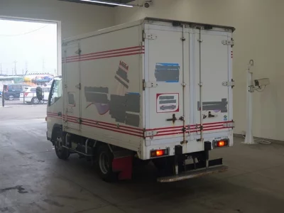 MITSUBISHI CANTER