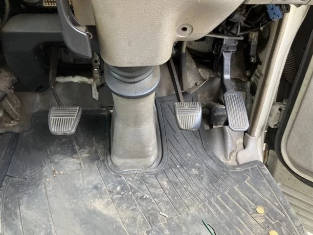 Hino Dutro  с аукциона в Японии