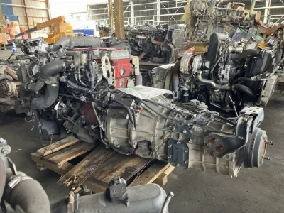 Hino ENGINE