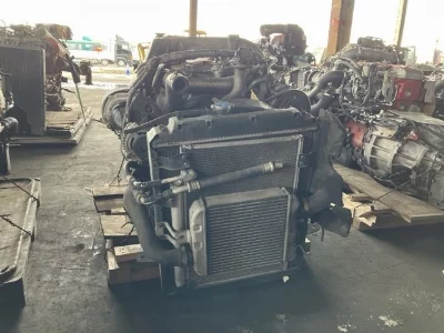 Hino ENGINE