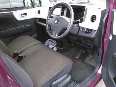 SUZUKI MRWAGON