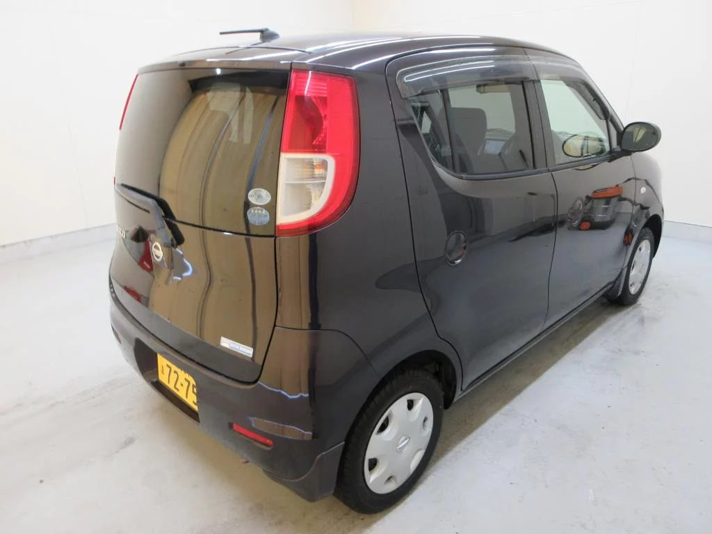 Nissan Moco  с аукциона в Японии