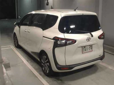 TOYOTA SIENTA