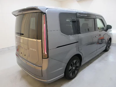 HONDA STEPWGN SPADA