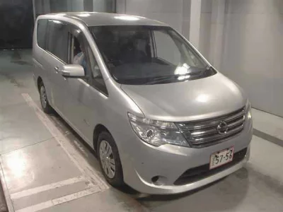 NISSAN SERENA