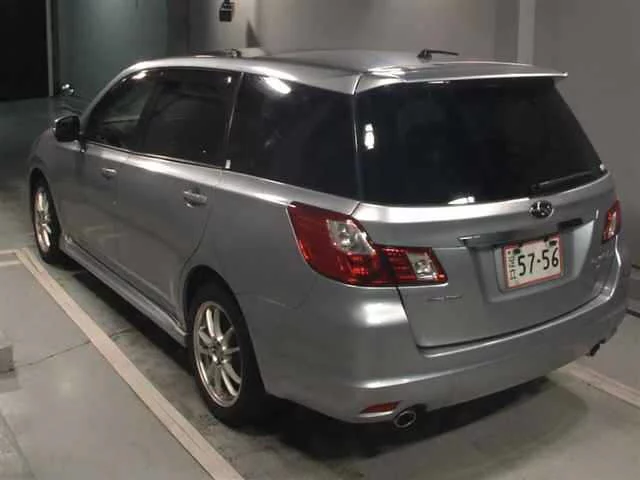 Subaru Exiga  с аукциона в Японии
