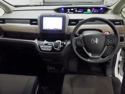 HONDA FREED+