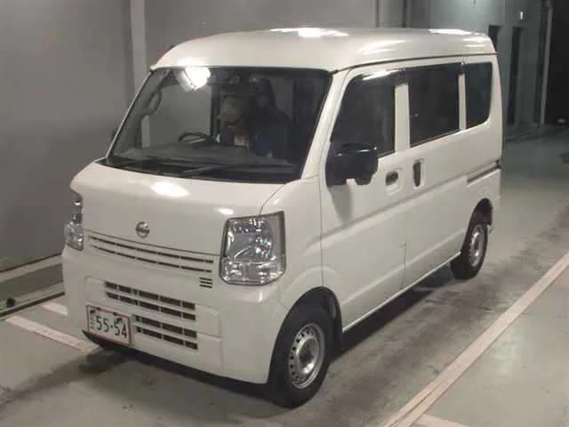Nissan NV100 Clipper  с аукциона в Японии