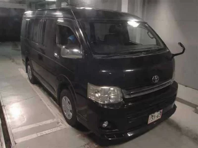 TOYOTA HIACE WAGON