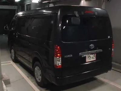 TOYOTA HIACE WAGON