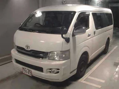 TOYOTA HIACE WAGON