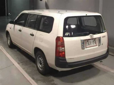 TOYOTA SUCCEED VAN
