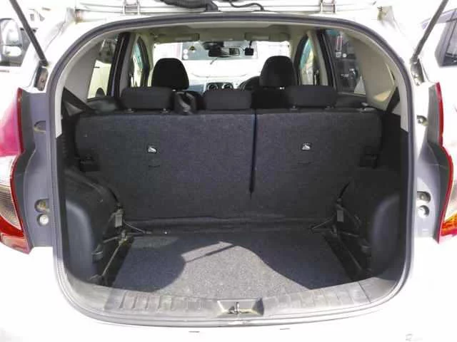 Nissan Note  с аукциона в Японии