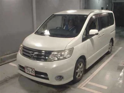 NISSAN SERENA
