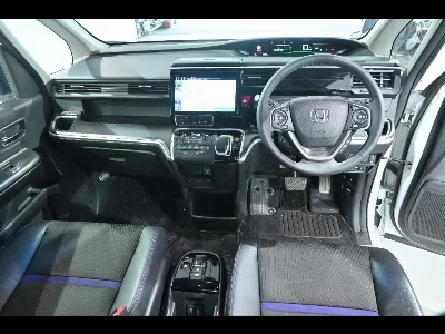 HONDA STEPWGN SPADA