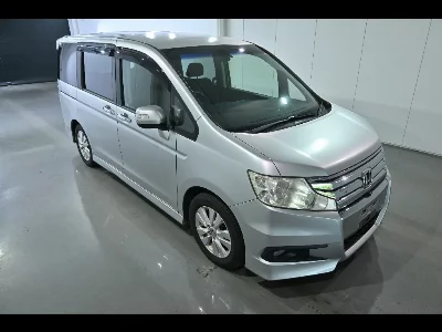 HONDA STEPWGN SPADA