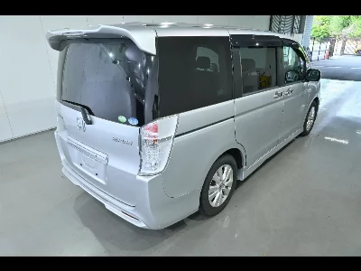 HONDA STEPWGN SPADA