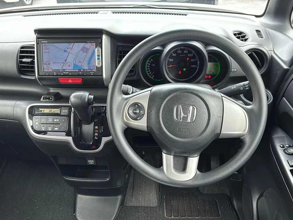 Honda N-Box  с аукциона в Японии