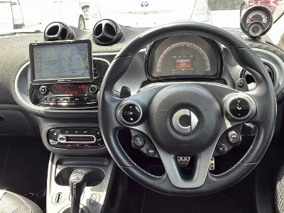 SMART FOURFOUR
